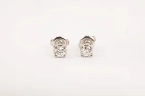 14k White Gold 0.40tcw Diamond Stud Earrings (1.47g.)