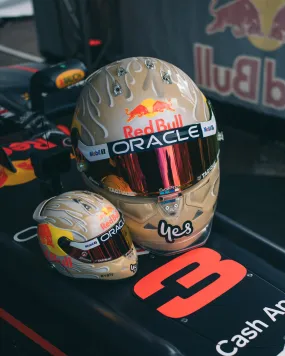 2023 RBR Daniel Ricciardo 1:2 Scale Mini Helmet