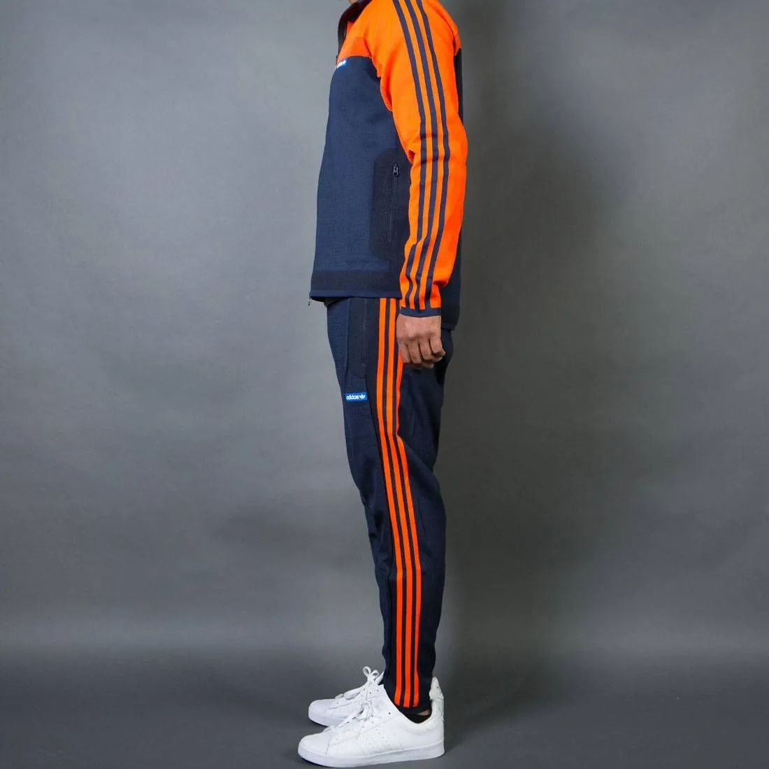 Adidas Men Knitted Tracksuit (orange / bold orange / legend ink)