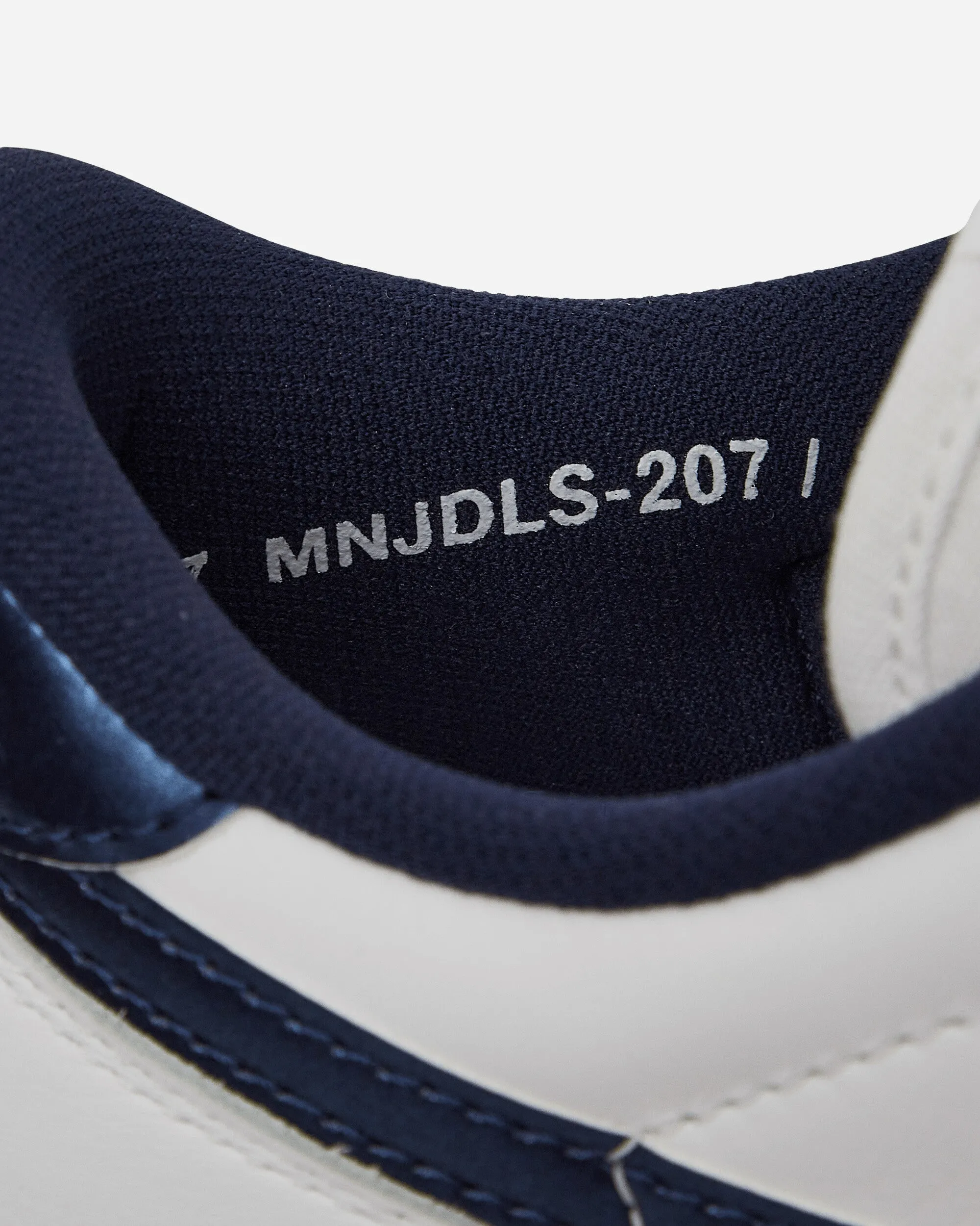 Air Jordan 1 Low Sneakers White / Navy