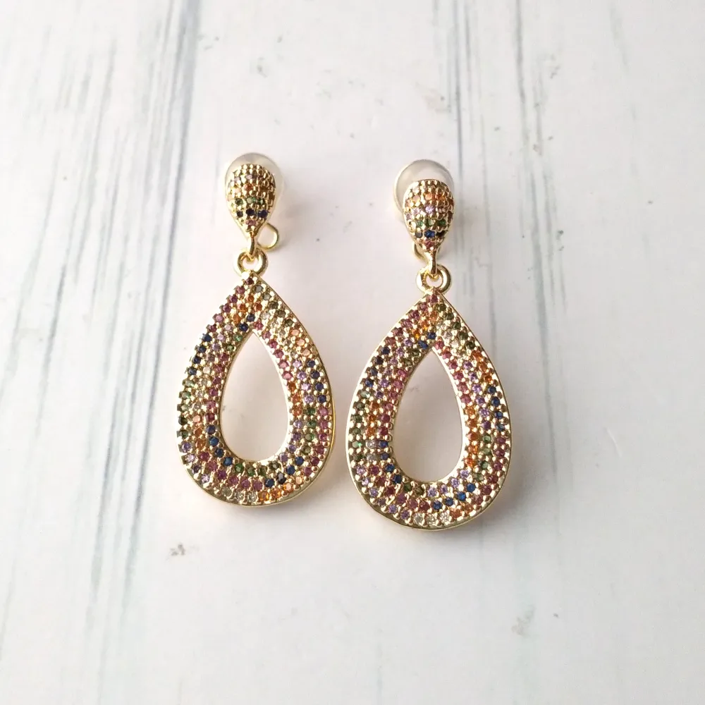 Alyona Stud Earrings