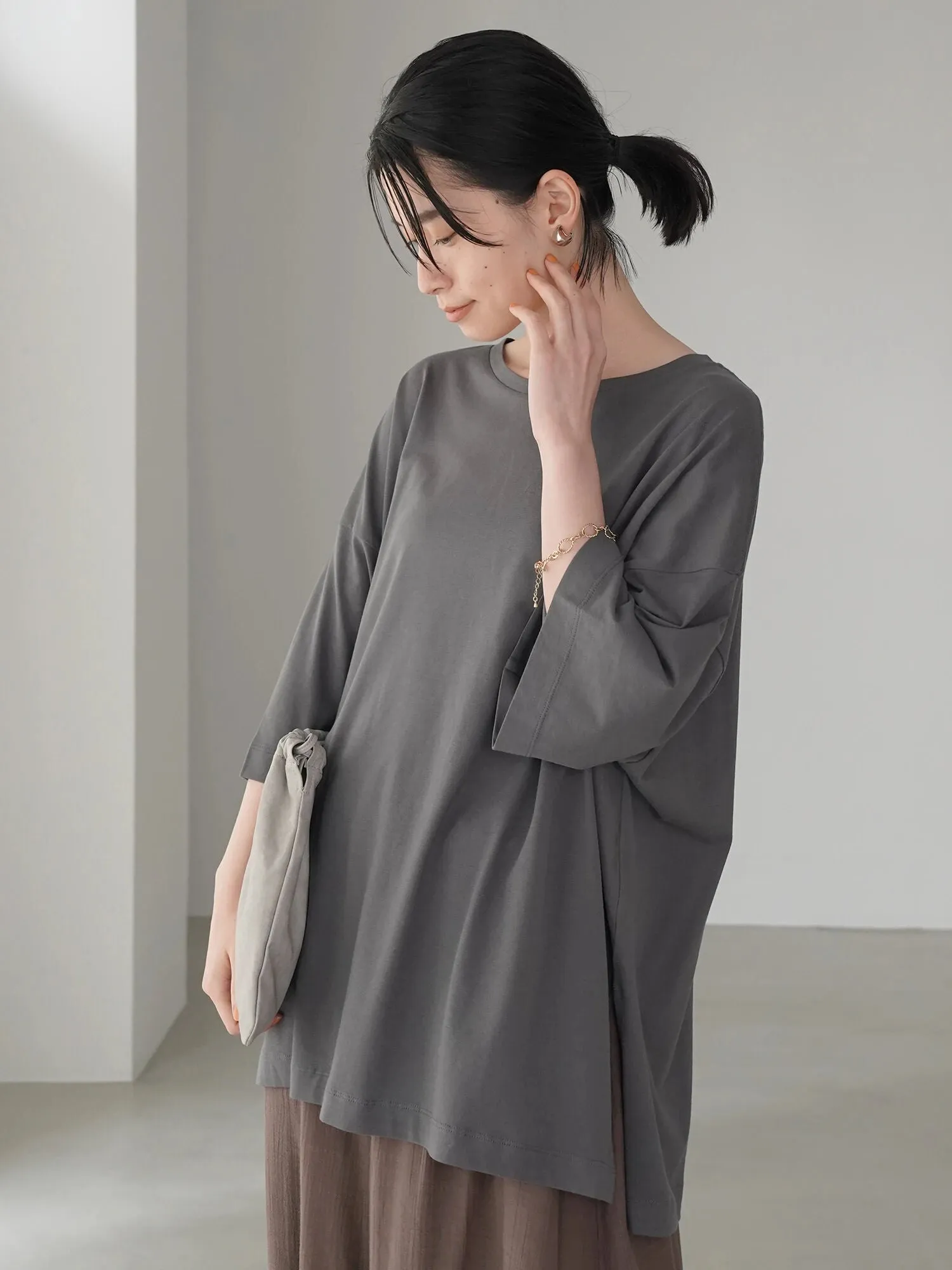 Bobo Tokyo Julie Side Slit Tunic Blouse