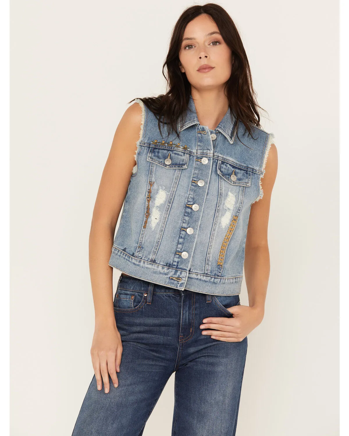 Cleo + Wolf Women's Medium Wash Oversized Embroidered Denim Vest