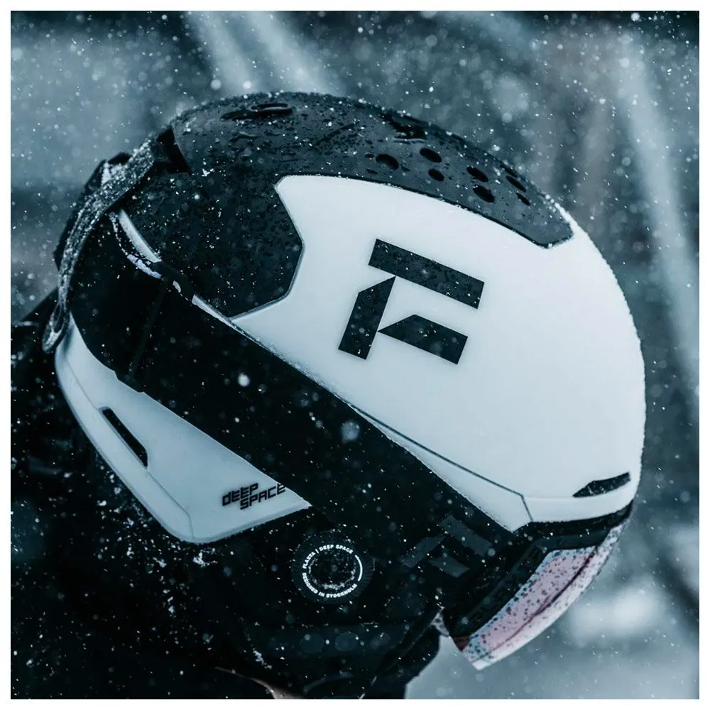 Helmet Flaxta ---Deep Space Mips Black White