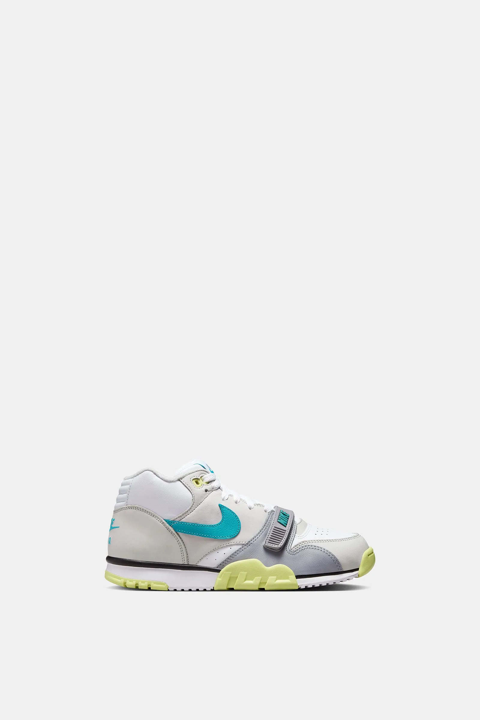 NIKE AIR TRAINER 1