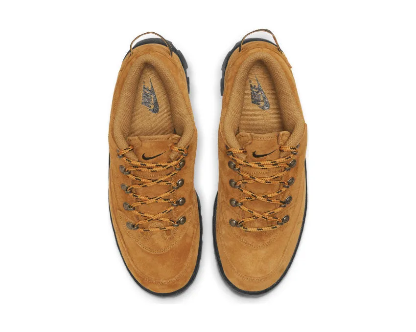 Nike Lahar Low W Wheat