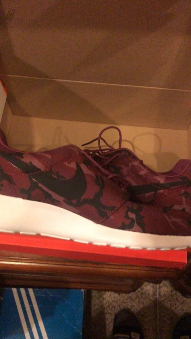 Nike roshe run print