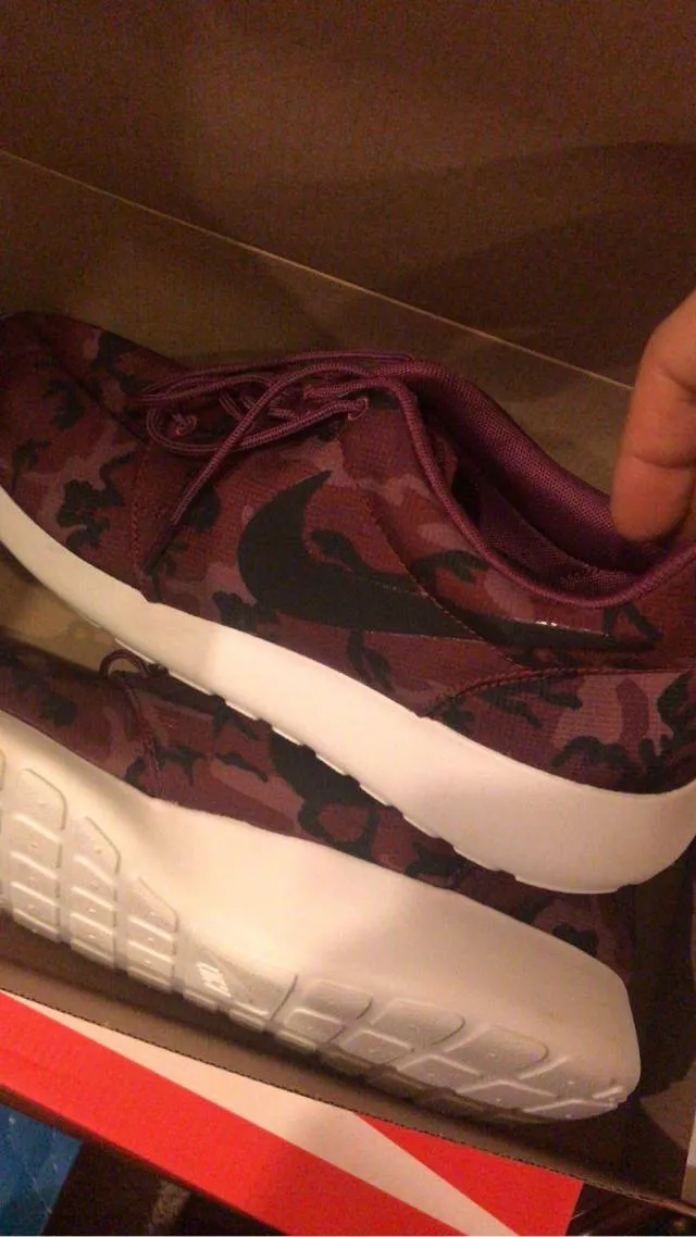 Nike roshe run print