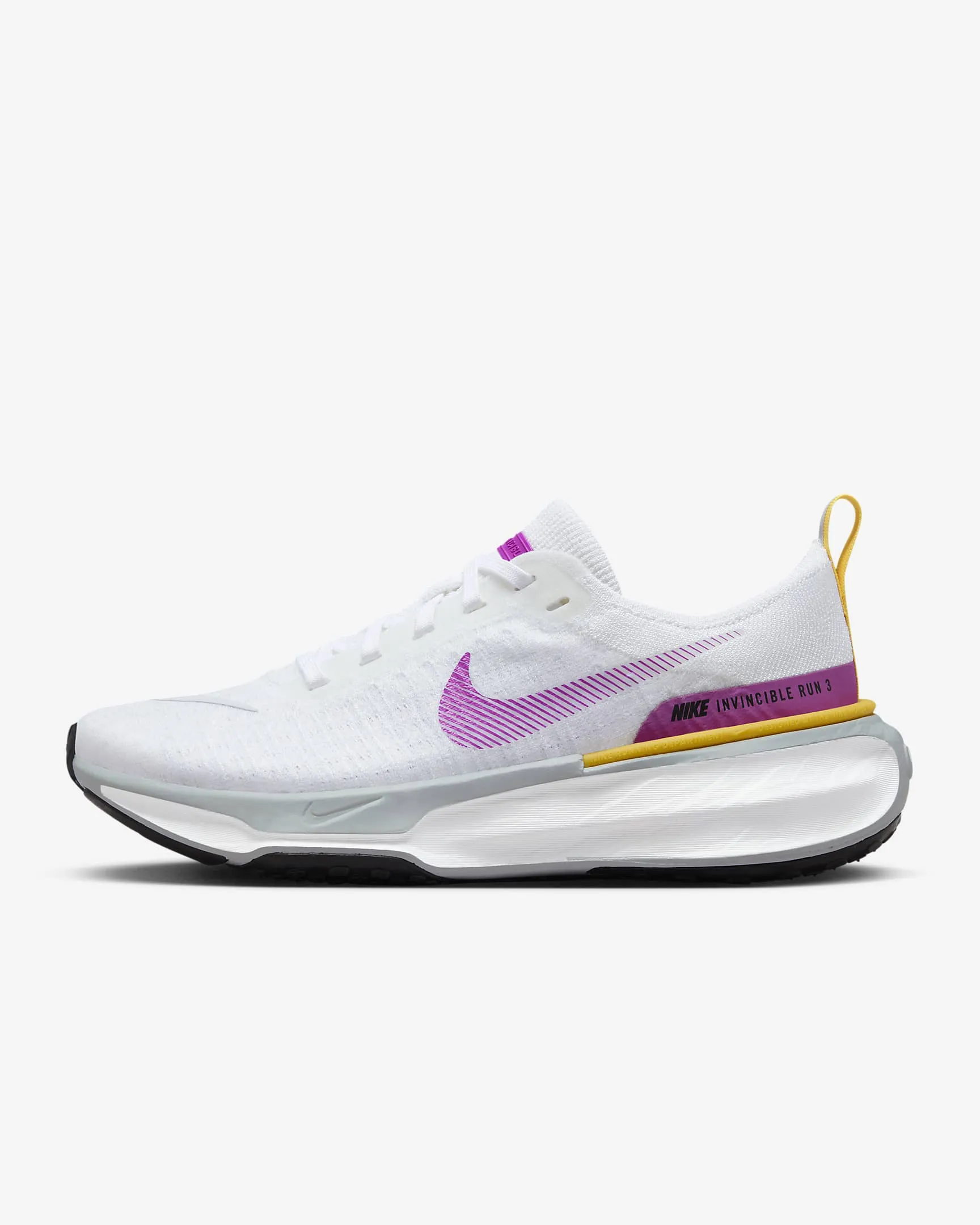 Nike Women's Invincible 3