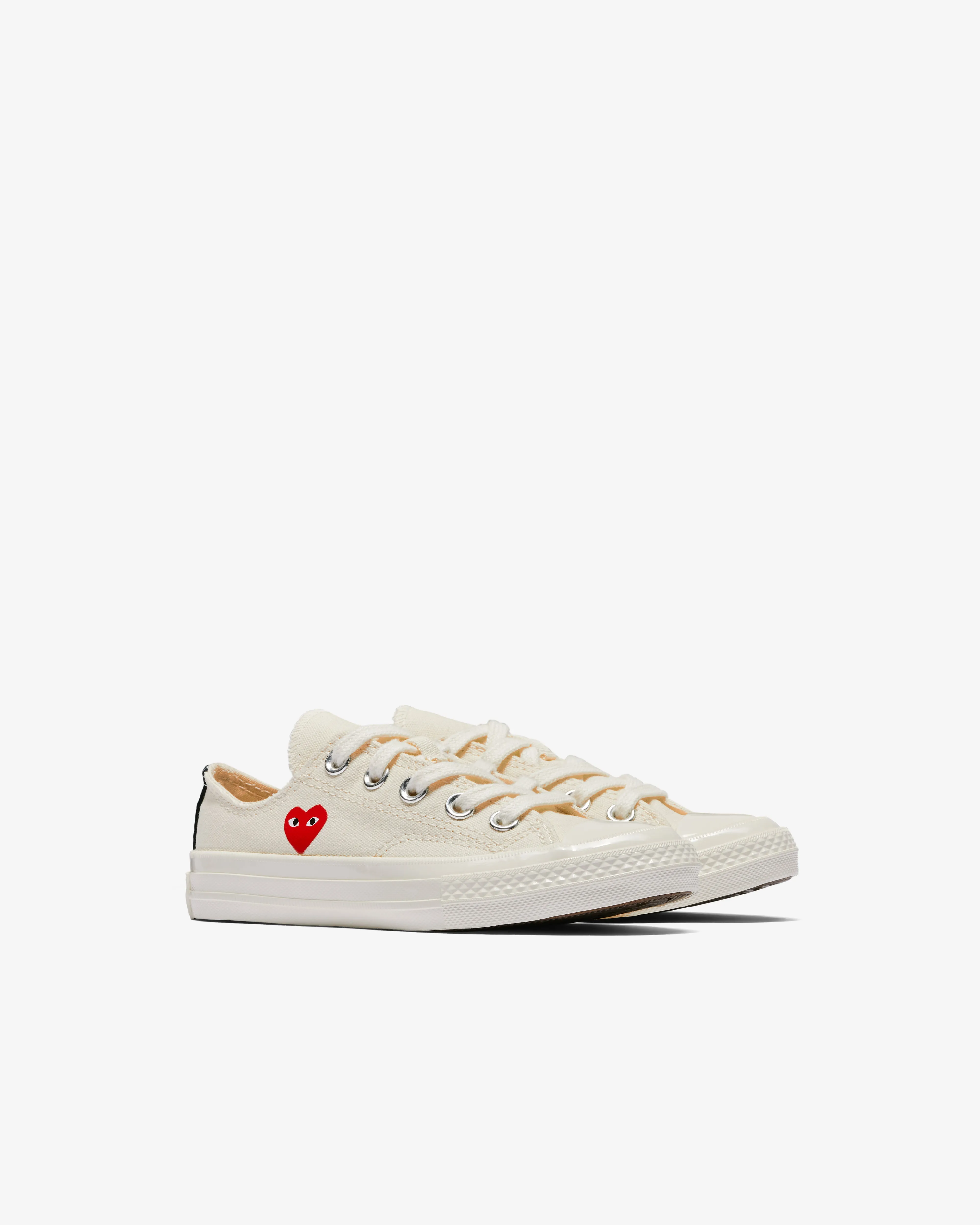 Play Converse Kids' Small Red Heart All Star 70's Low Sneakers  Beige