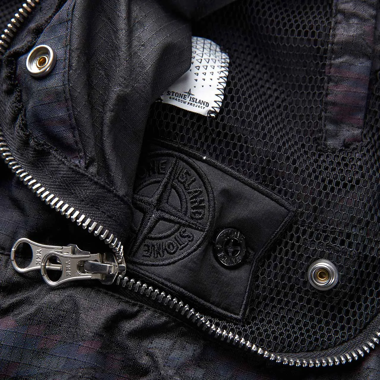 stone island shadow project utility vest (black / multi)