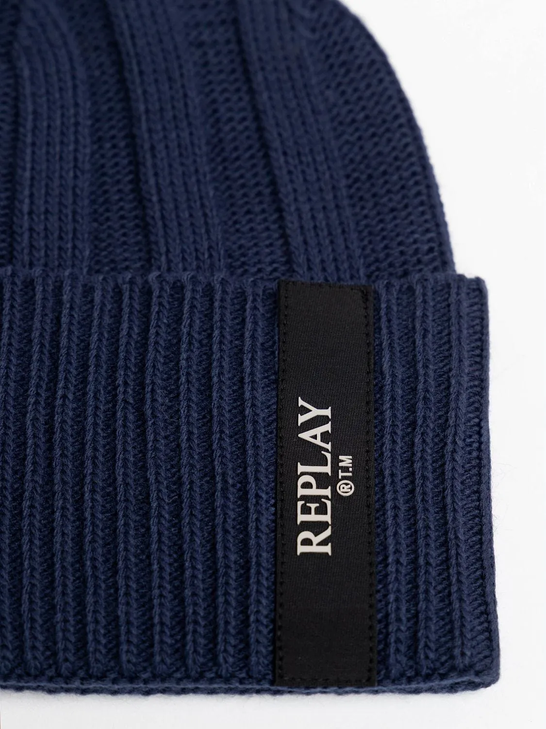 TECHNICAL YARN BEANIE