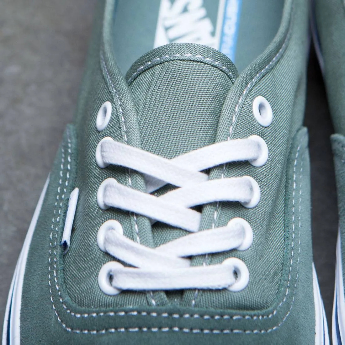 Vans Men Authentic Lite - Throwback (green / laurel / seaspray)