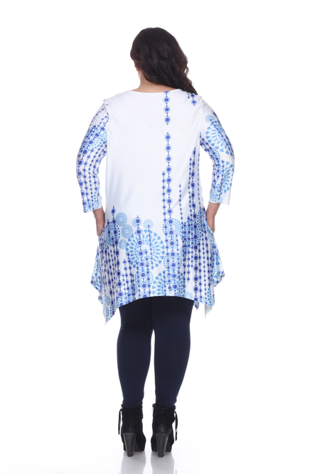 Women's 3/4 Sleeve Tunic Top With Asymmetric Hemline